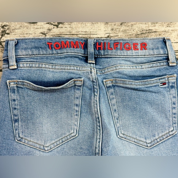 Tommy Hilfiger Blue Denim Jean Leggings, Distressed Hem Line, Women's Size 2 - Picture 7 of 12